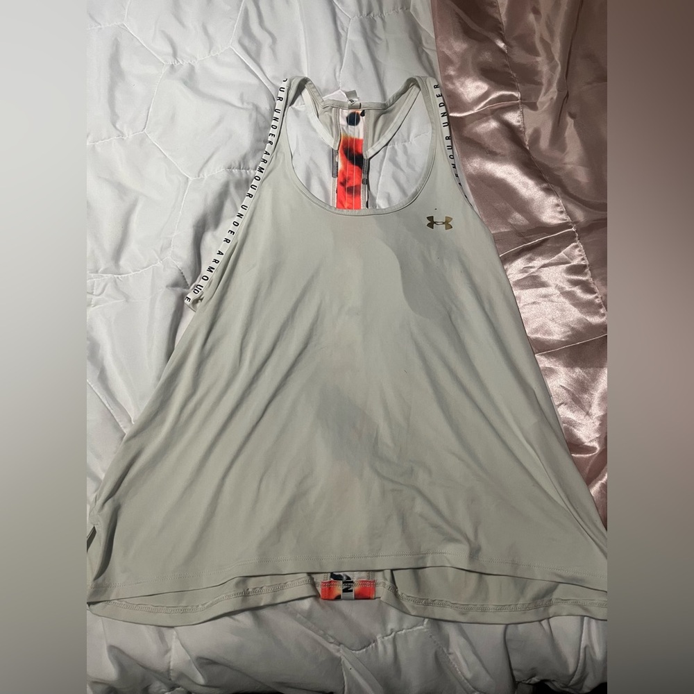 Womens under armor top